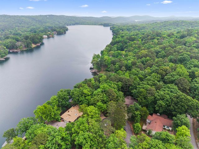 3 Alcora Lane, Hot Springs Village, AR 71909