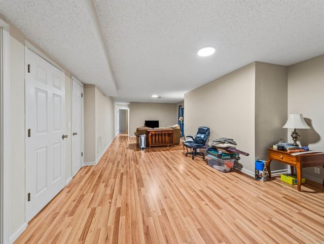 3 Alcora Lane, Hot Springs Village, AR 71909