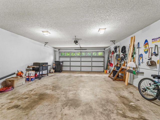 3 Alcora Lane, Hot Springs Village, AR 71909