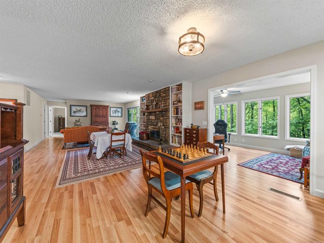 3 Alcora Lane, Hot Springs Village, AR 71909