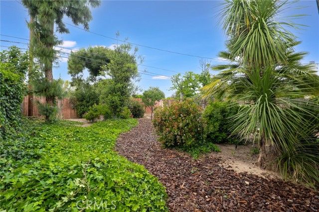 6201 Le Sage Avenue, Woodland Hills (los Angeles), CA 91367