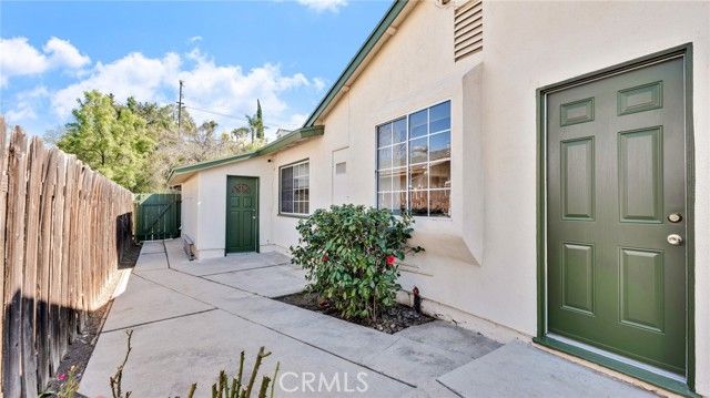 6201 Le Sage Avenue, Woodland Hills (los Angeles), CA 91367