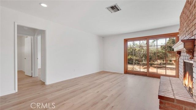6201 Le Sage Avenue, Woodland Hills (los Angeles), CA 91367