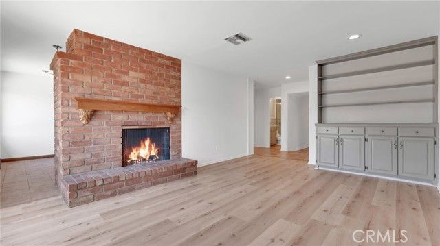 6201 Le Sage Avenue, Woodland Hills (los Angeles), CA 91367