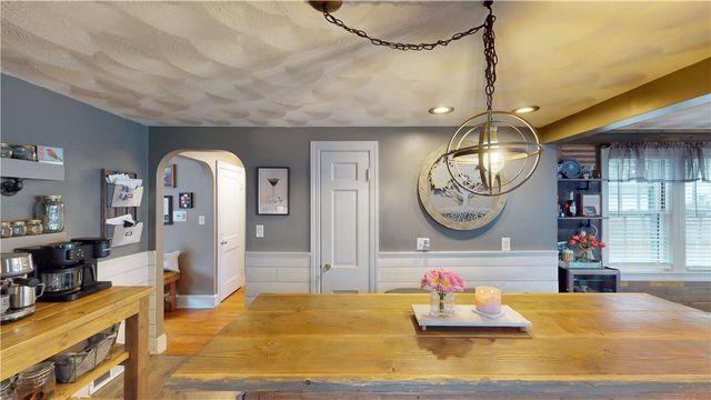 24 Annette Avenue, Pawtucket, RI 02861