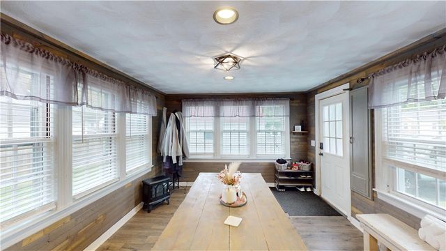24 Annette Avenue, Pawtucket, RI 02861