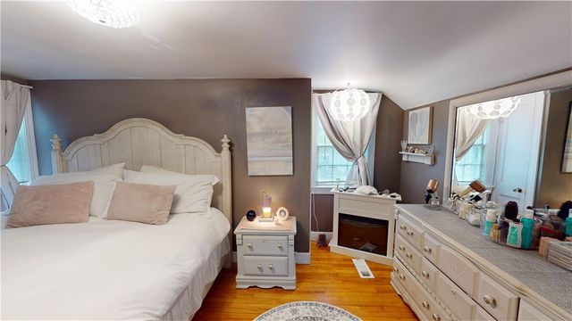 24 Annette Avenue, Pawtucket, RI 02861
