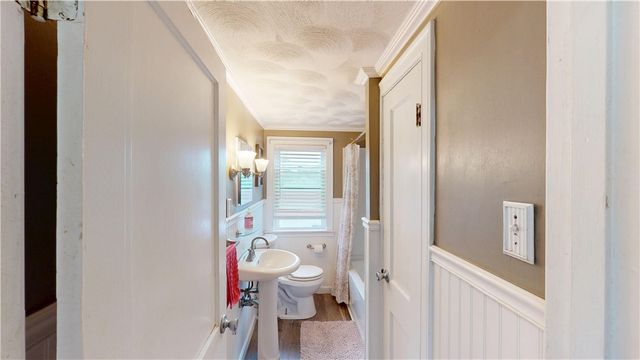 24 Annette Avenue, Pawtucket, RI 02861