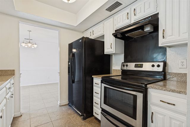 2820 Southern Cross Drive, Garland, TX 75044