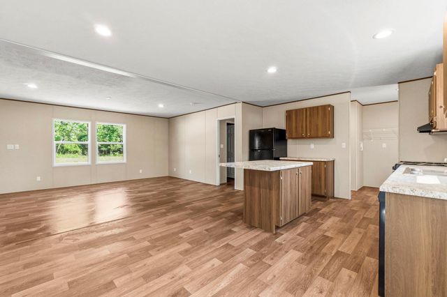226 Broken Branch, Livingston, TX 77351