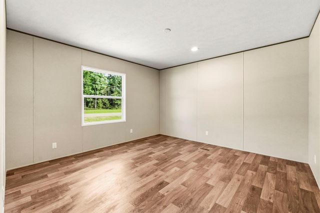 226 Broken Branch, Livingston, TX 77351
