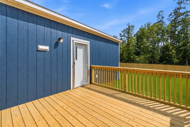 226 Broken Branch, Livingston, TX 77351