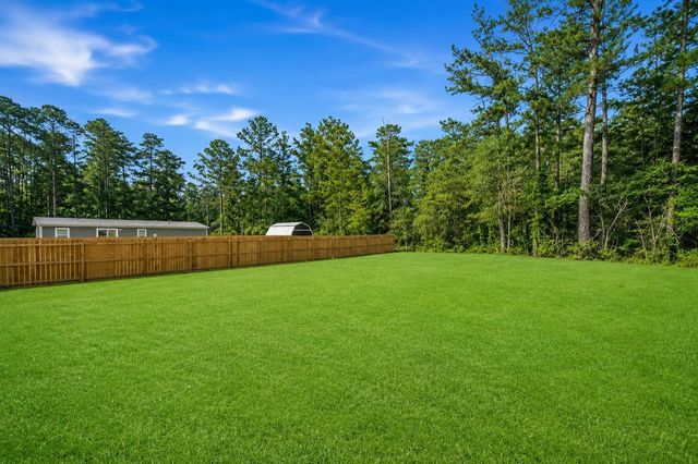 226 Broken Branch, Livingston, TX 77351