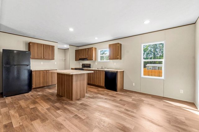 226 Broken Branch, Livingston, TX 77351