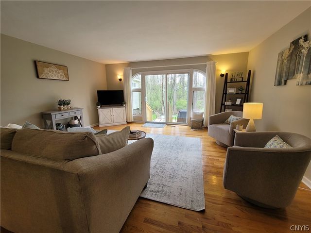 4233 Anguilla Drive, Clay, NY 13090