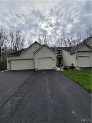 4233 Anguilla Drive, Clay, NY 13090
