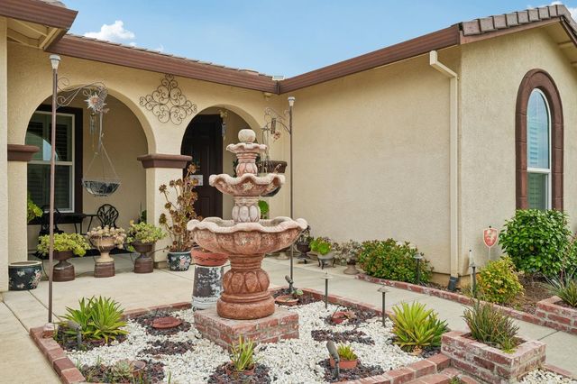 4823 Azalea Park Way, Rancho Cordova, CA 95742