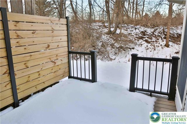 7923 Cross Creek Circle, Upper Macungie Twp, PA 18031