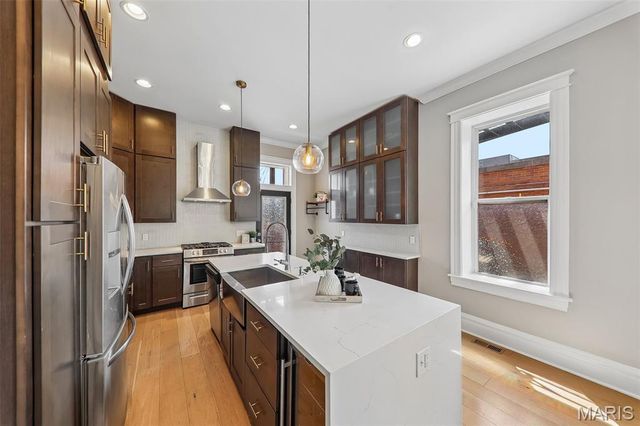 2312 Pestalozzi Street, St Louis, MO 63118