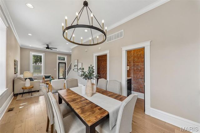 2312 Pestalozzi Street, St Louis, MO 63118