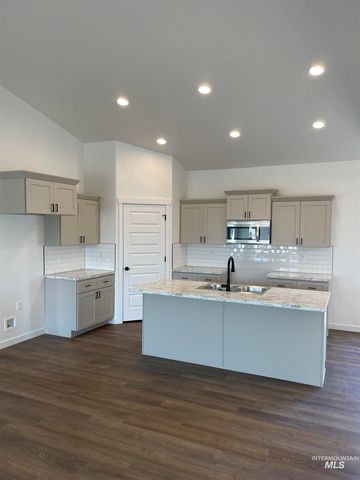 1240 Sunnybrook Ave, Twin Falls, ID 83301