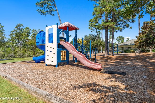 1210 St Simons Drive SE, Bolivia, NC 28422