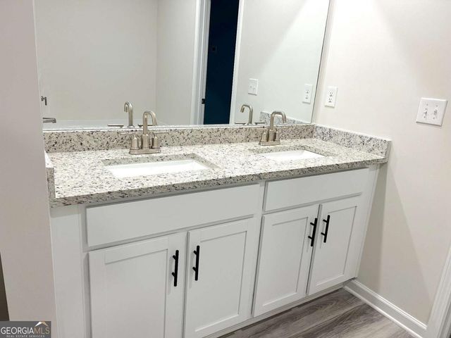 4141 Oakwood Ter Court, Oakwood, GA 30566