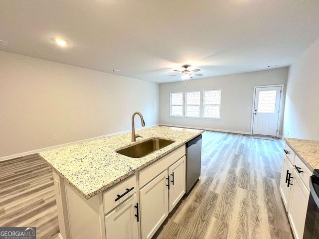 4141 Oakwood Ter Court, Oakwood, GA 30566