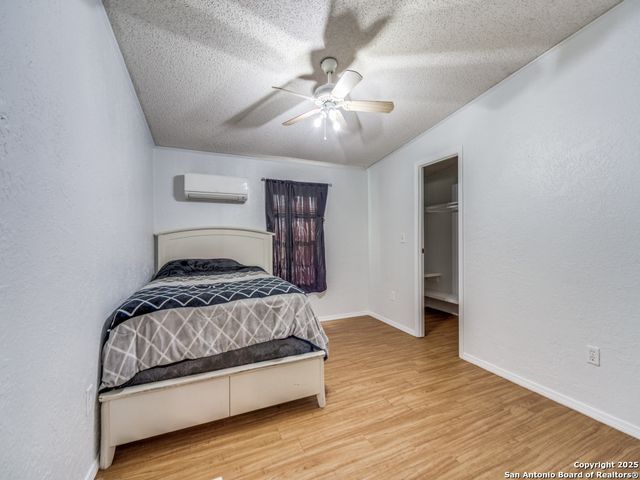 705 Walnut, Boerne, TX 78006