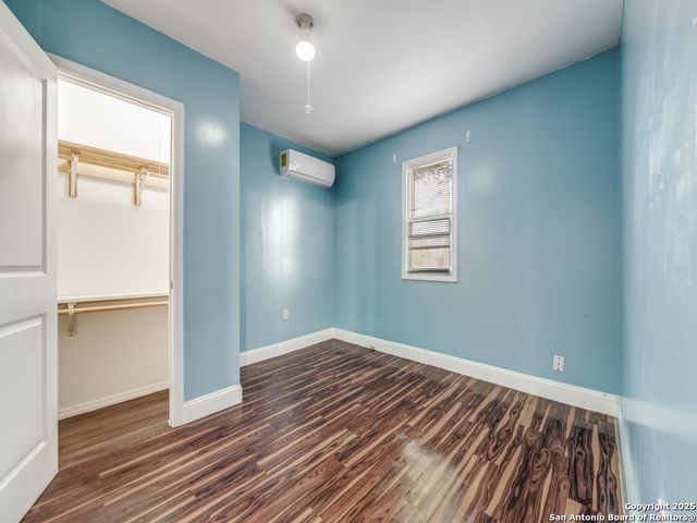 705 Walnut, Boerne, TX 78006