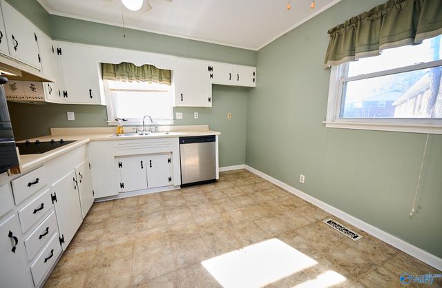 1759 Carson Lane NW, Huntsville, AL 35816