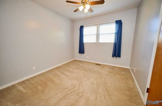 1759 Carson Lane NW, Huntsville, AL 35816