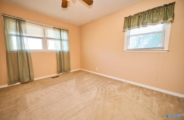 1759 Carson Lane NW, Huntsville, AL 35816