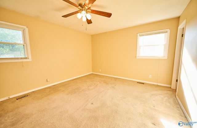 1759 Carson Lane NW, Huntsville, AL 35816