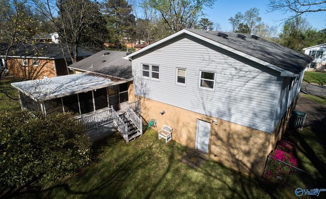 1759 Carson Lane NW, Huntsville, AL 35816