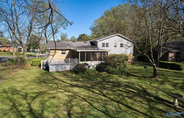 1759 Carson Lane NW, Huntsville, AL 35816