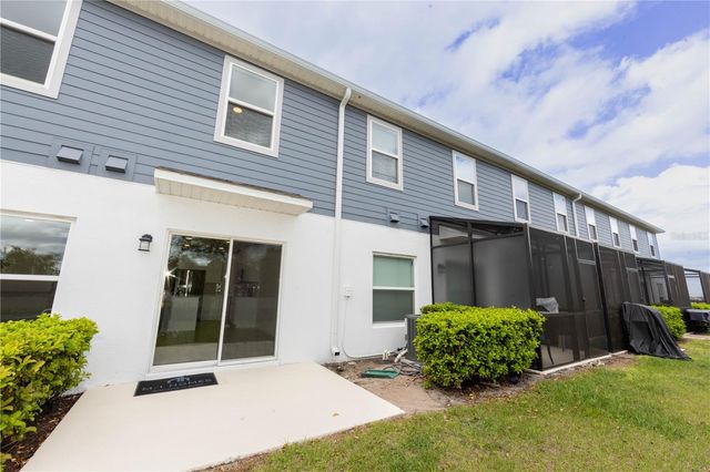 2879 NARCOOSSEE COMMONS WAY, St Cloud, FL 34771