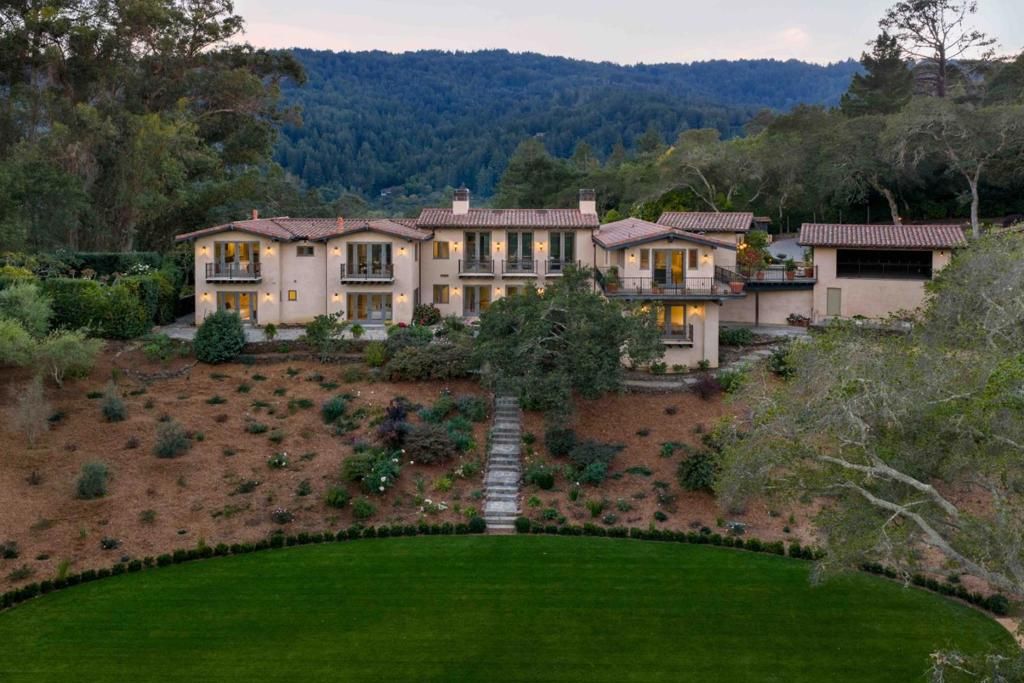 Image 1 of property listing at 307 Olive Hill Lane, Woodside, CA 94062