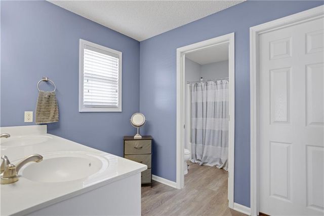 1505 Rolling Drive, Greenwood, MO 64034