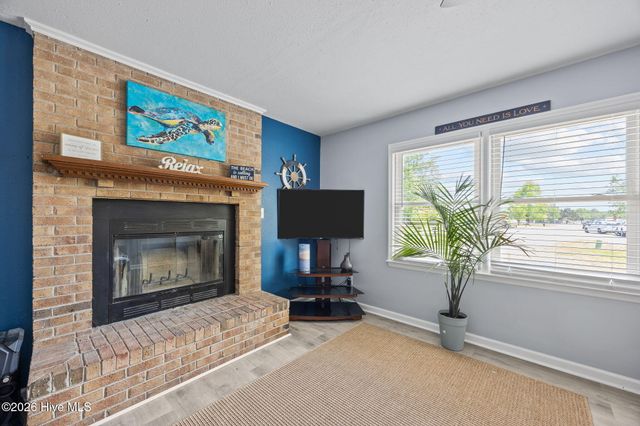 100 Leslie Lane, Havelock, NC 28532