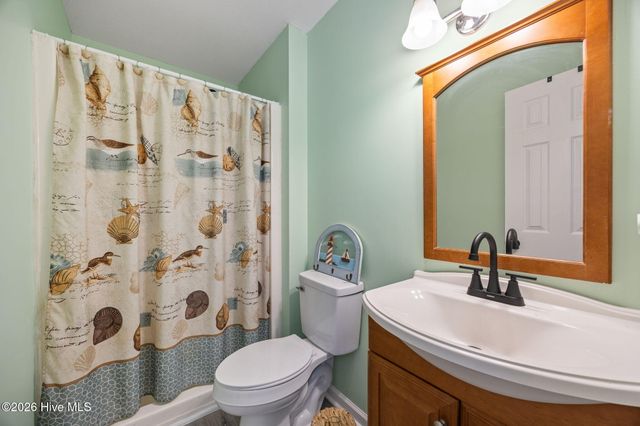 100 Leslie Lane, Havelock, NC 28532