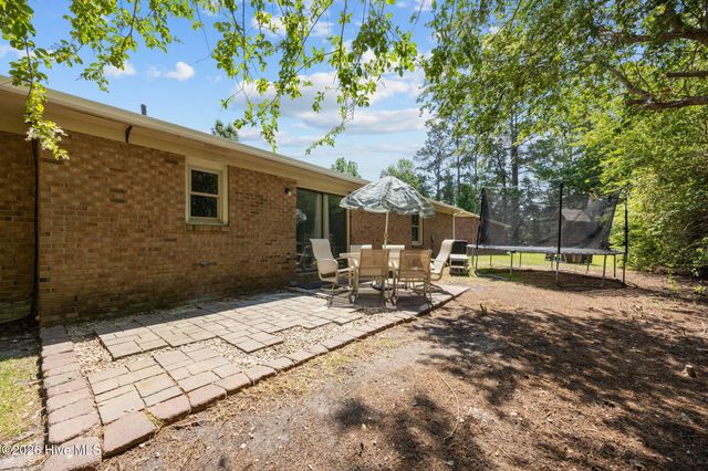 100 Leslie Lane, Havelock, NC 28532