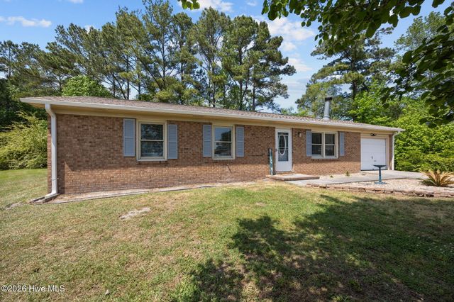 100 Leslie Lane, Havelock, NC 28532