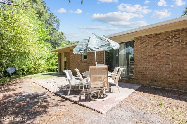 100 Leslie Lane, Havelock, NC 28532