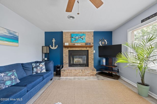 100 Leslie Lane, Havelock, NC 28532