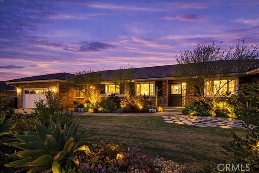 3105 E Blueridge, Orange, CA 92867