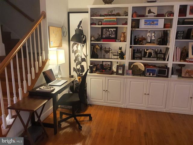 9249 LAUREL RIDGE CROSSING RD, Lorton, VA 22079