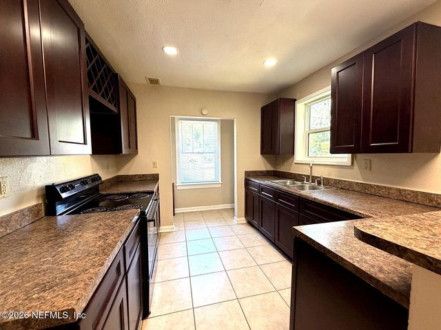 2414 PROSPECT Street, Jacksonville, FL 32208