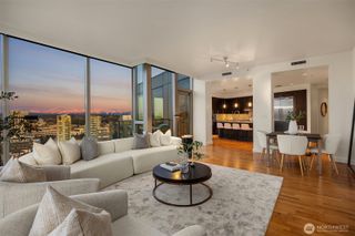 10650 NE 9th Place #2526, Bellevue, WA 98004