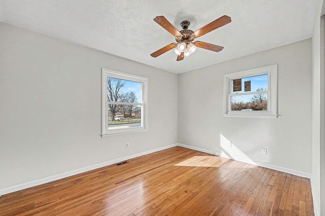 545 Asbury Lane, Lexington, KY 40511